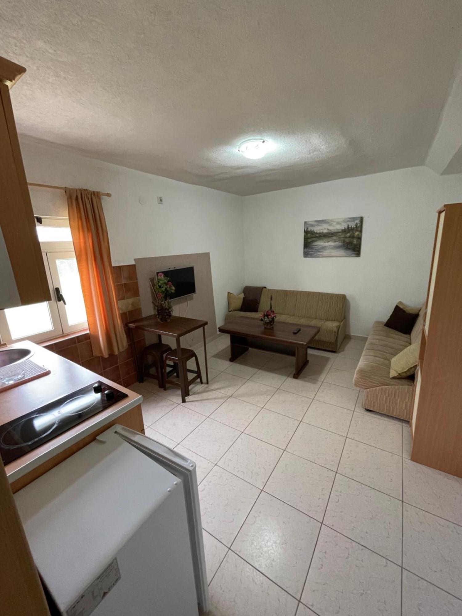 Lux Sereno Village Ulcinj Bilik gambar
