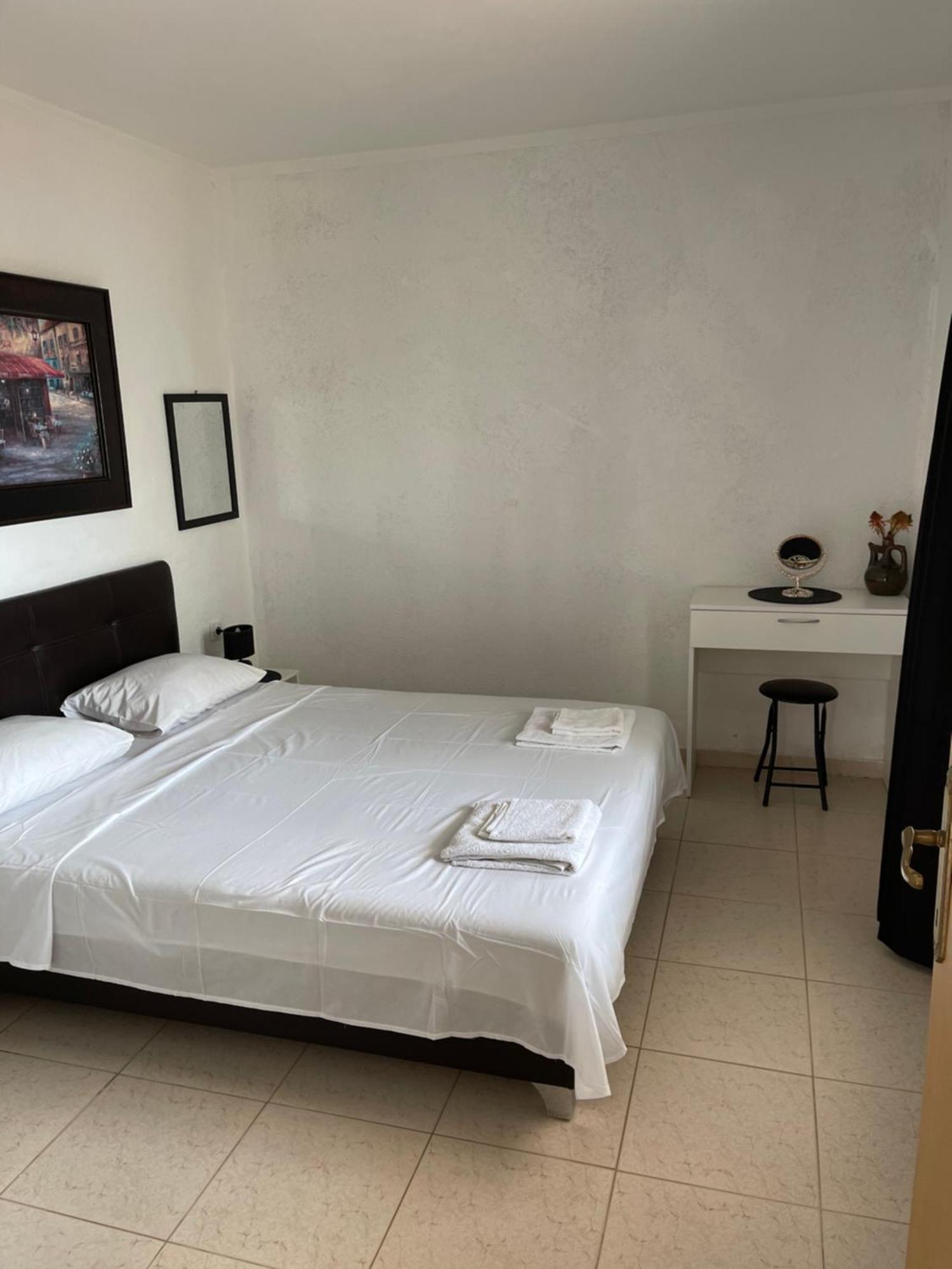 Lux Sereno Village Ulcinj Bilik gambar
